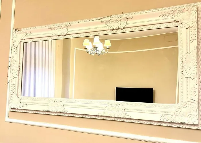 Amazing Near Spanish Square Apartament